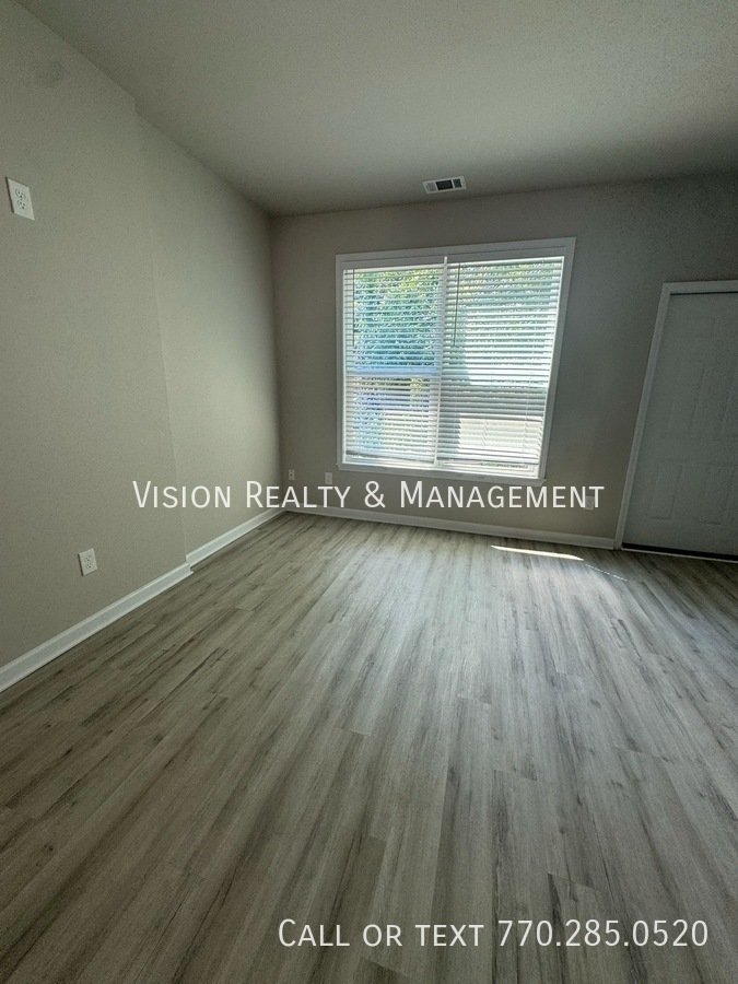 Beautiful 3 BD 2.5 BA Townhome MOVE in READY property image