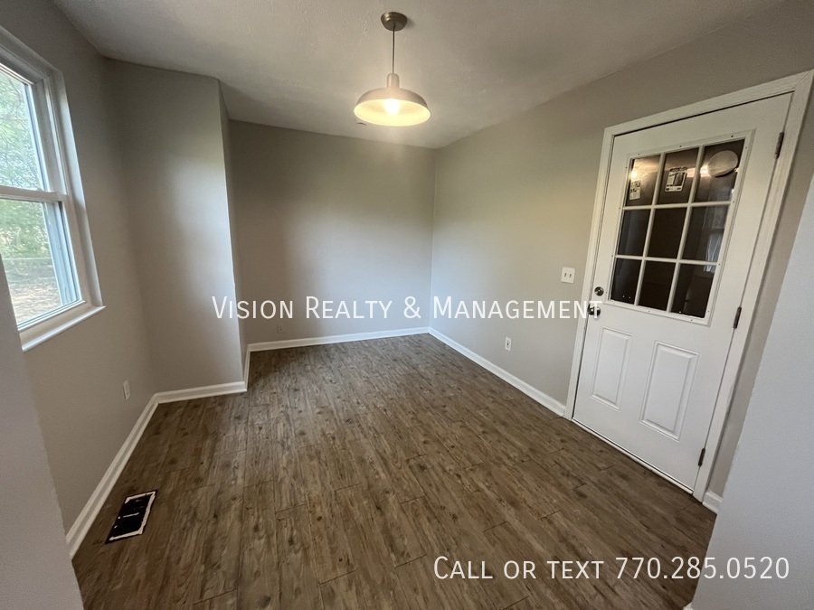 Lovely 3BD/2BA In Douglasville property image