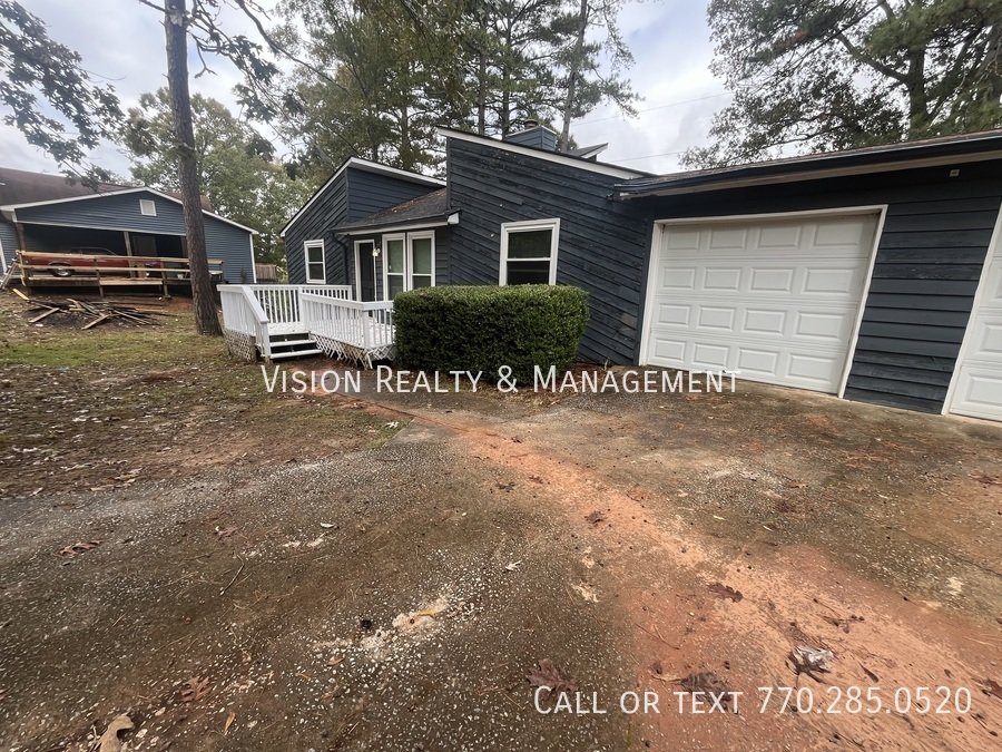 Lovely 3BD/2BA In Douglasville property image