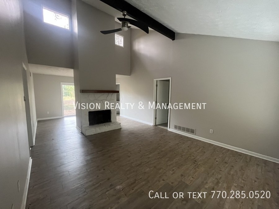 Lovely 3BD/2BA In Douglasville property image