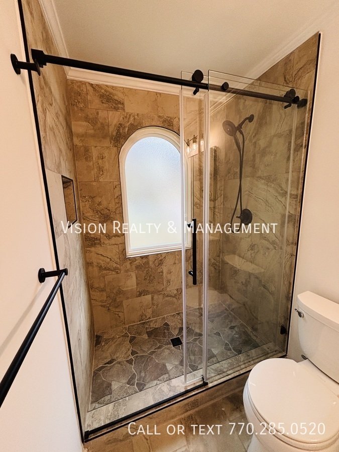 Newly-Renovated 4 Bed/2.5 Bath in Gresham Park property image