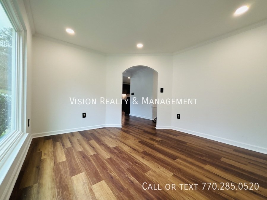 Newly-Renovated 4 Bed/2.5 Bath in Gresham Park property image