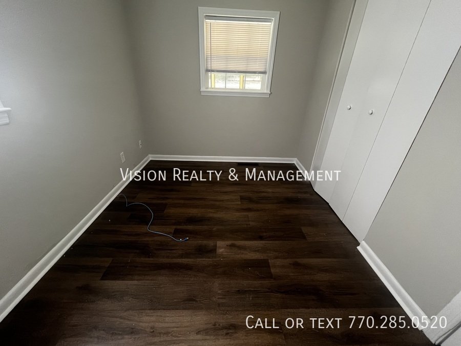 3BD/1BA in Winston property image