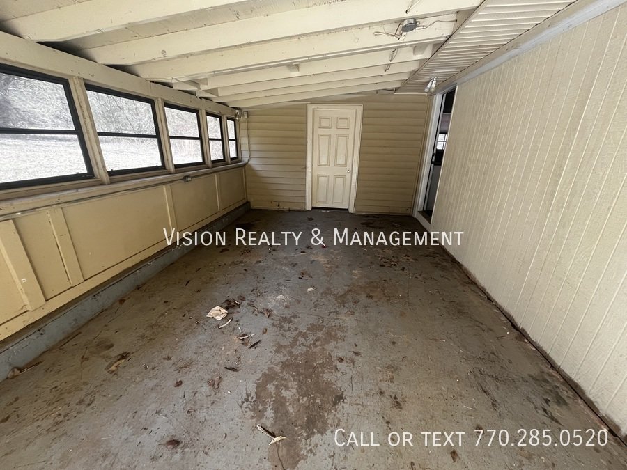 3BD/1BA in Winston property image