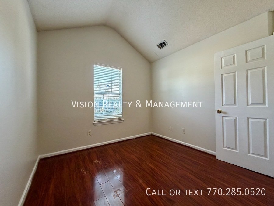 Lovely 3BD/2.5 BA In Lithonia property image