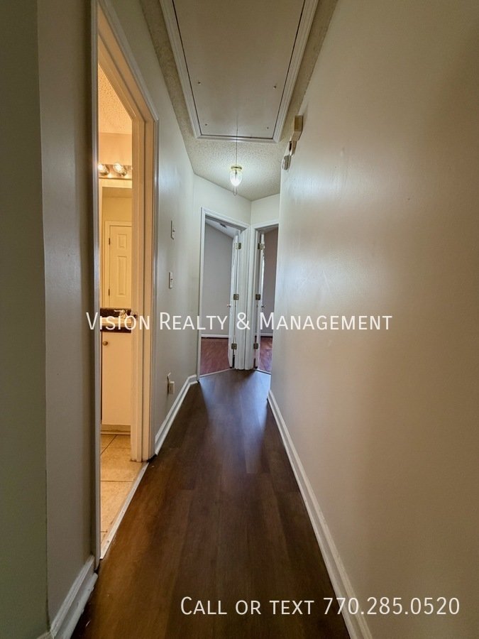 Lovely 3BD/2.5 BA In Lithonia property image