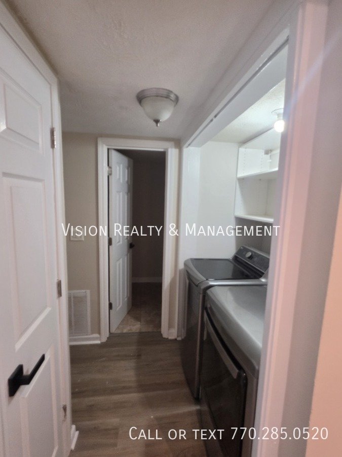 Lovely 3BD/2.5 BA In Stone Mountain property image