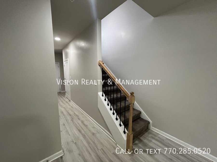 Beautiful 3 BD 2.5 BA Townhome MOVE in READY property image