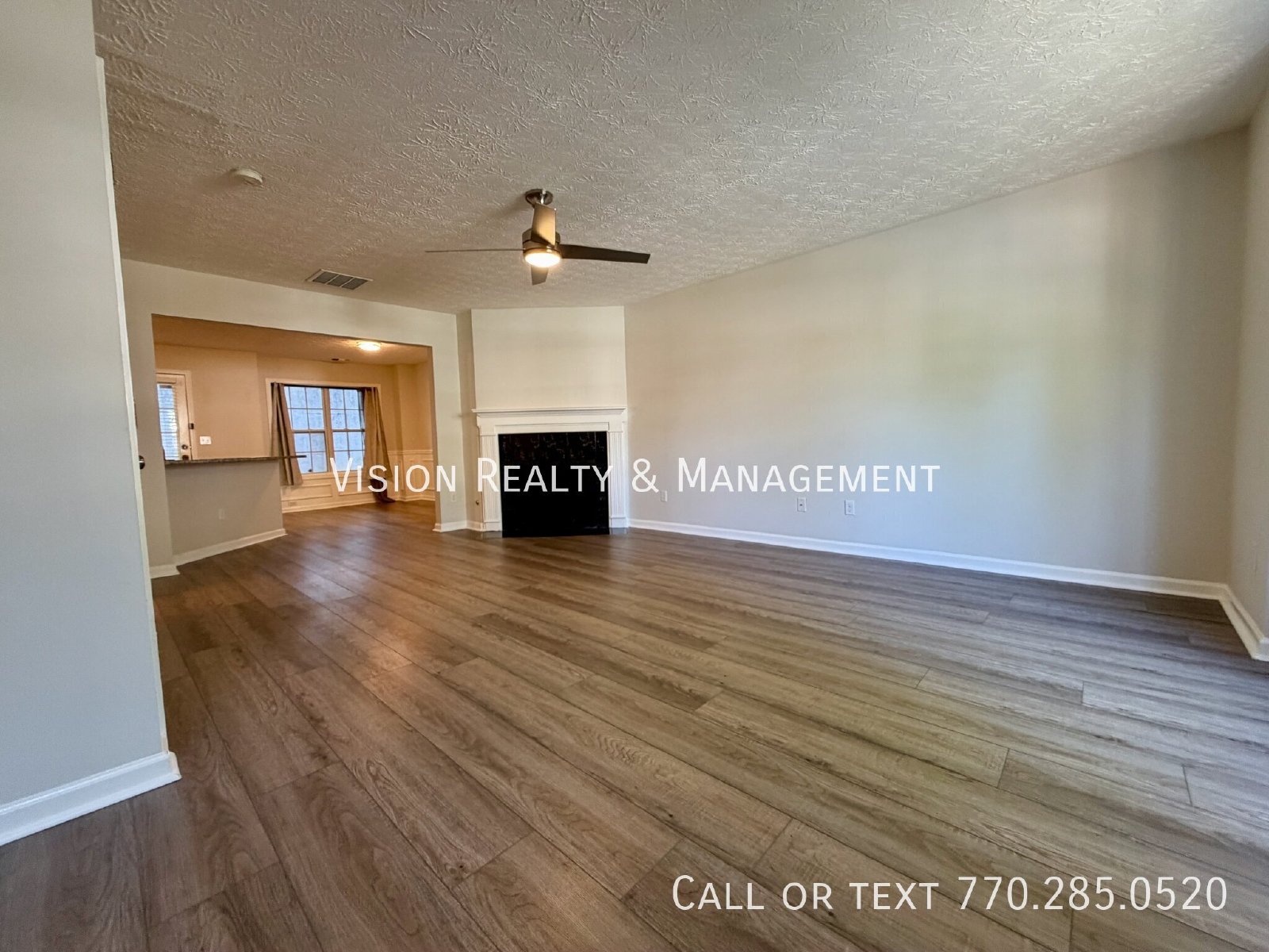 Beautiful 2 BD 2 BA Townhome property image