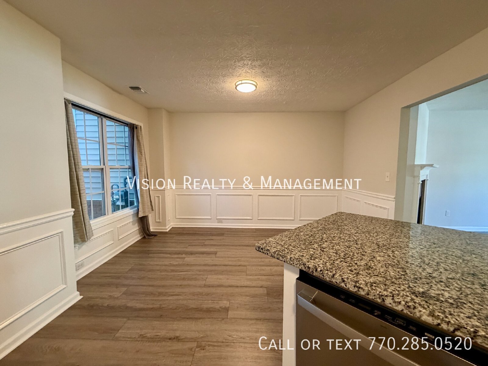 Beautiful 2 BD 2 BA Townhome property image