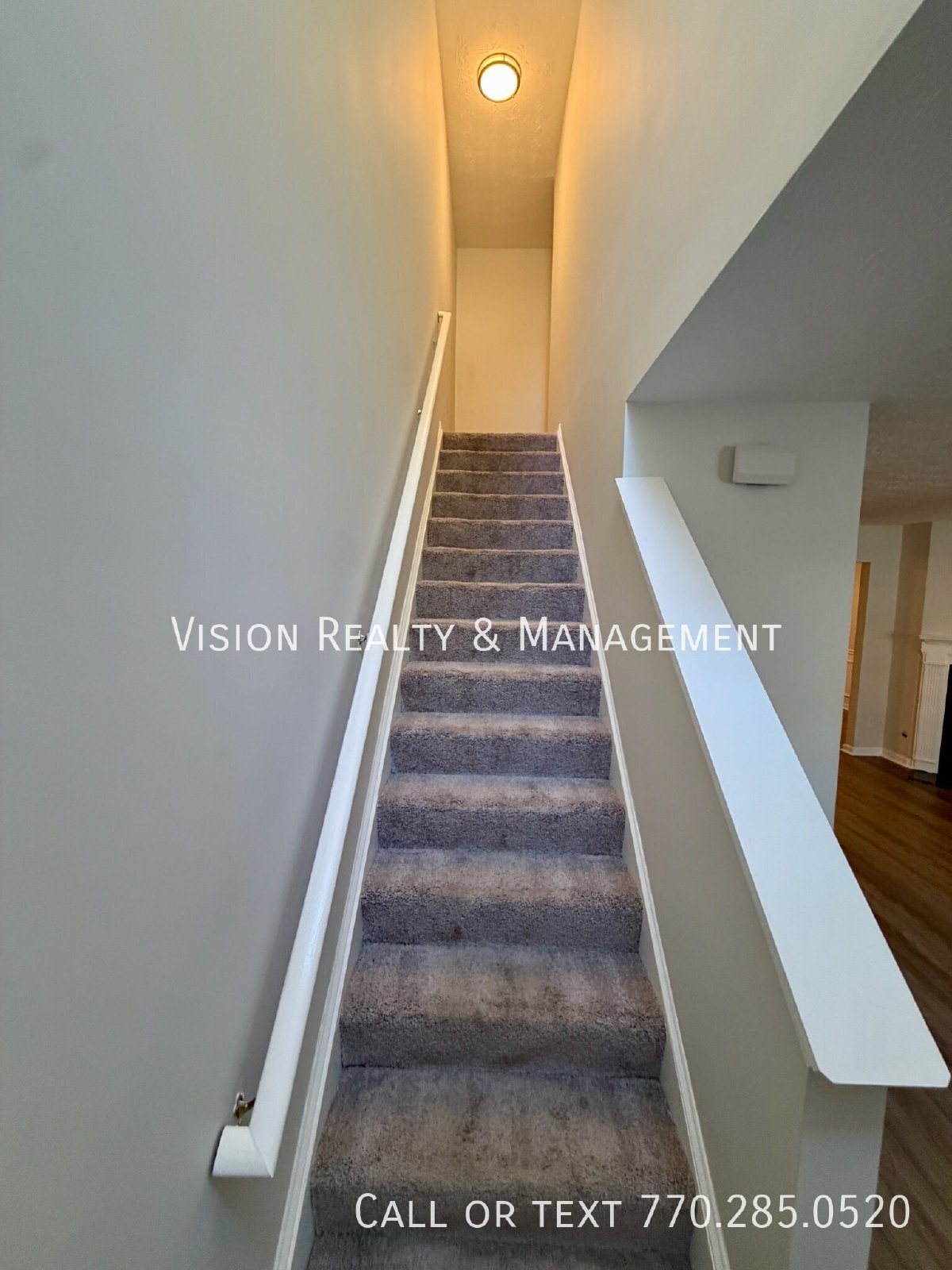 Beautiful 2 BD 2 BA Townhome property image