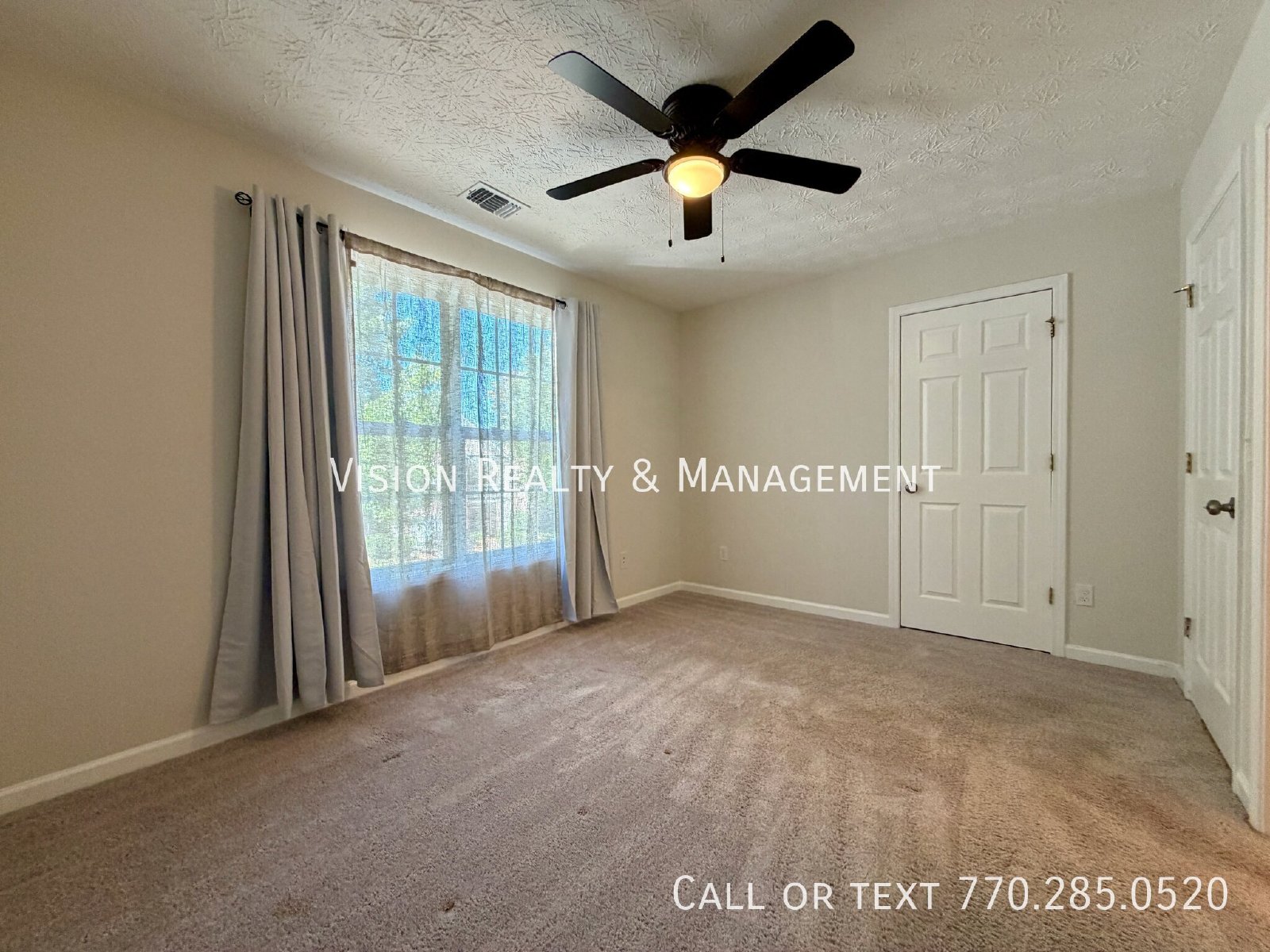 Beautiful 2 BD 2 BA Townhome property image