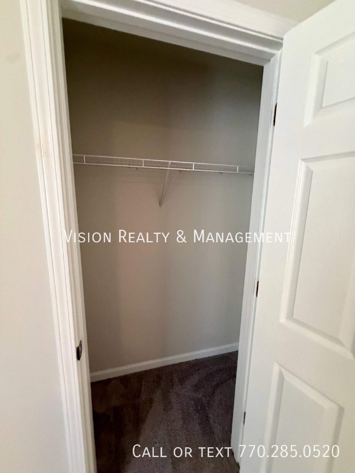 Beautiful 2 BD 2 BA Townhome property image