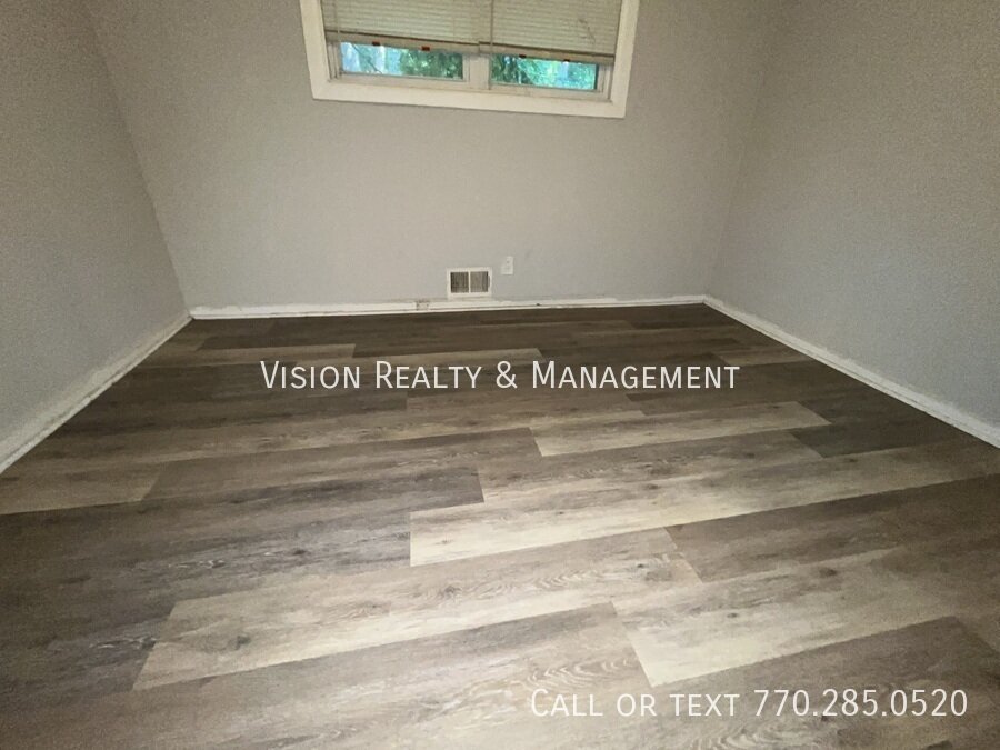 Available now, Move in Ready property image