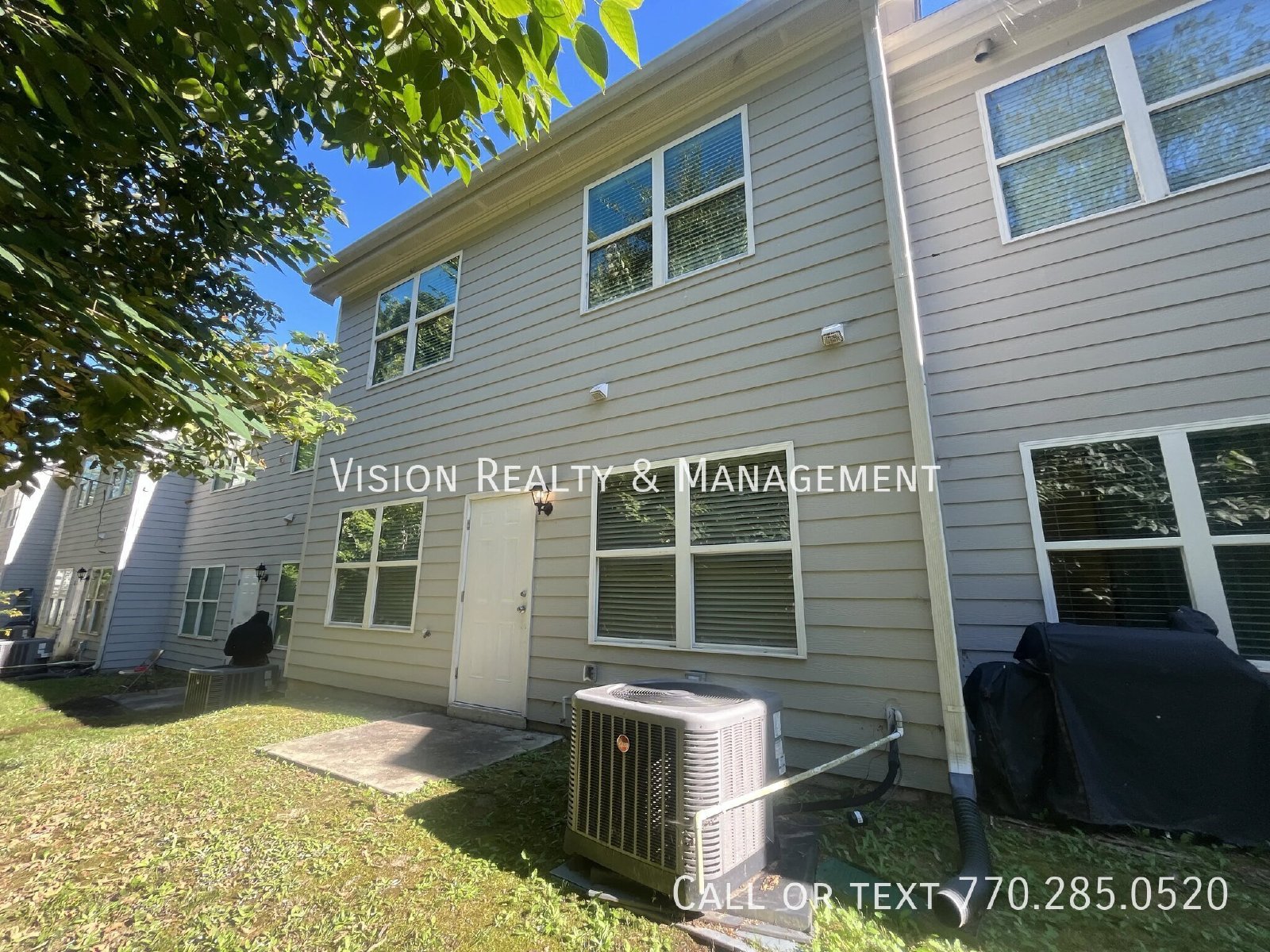 Beautiful 3 BD 2.5 BA Townhome MOVE in READY property image