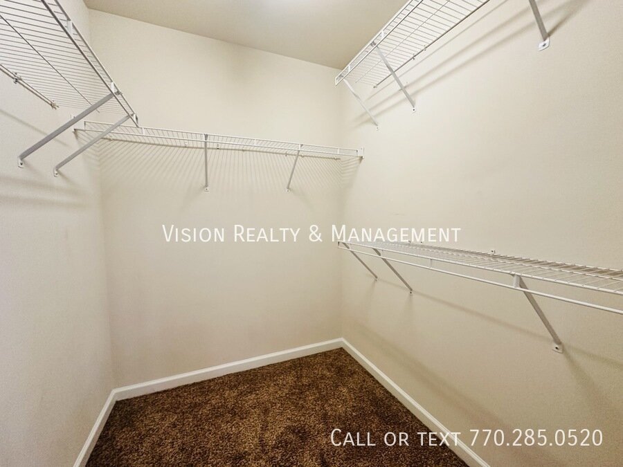 Beautiful 3 BD 2.5 BA Townhome property image