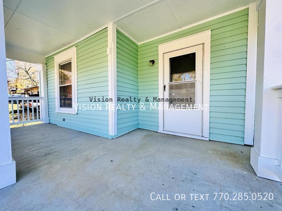 3 Bedroom/1 bath Newnan property image